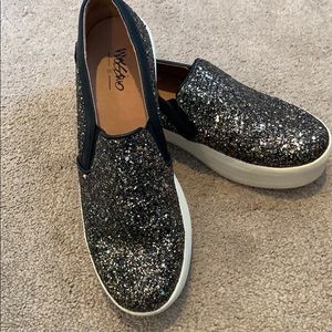 Platform glitter slip on sneakers